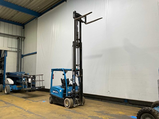 Yale erp25vl vorkheftruck - afbeelding 12 van  24