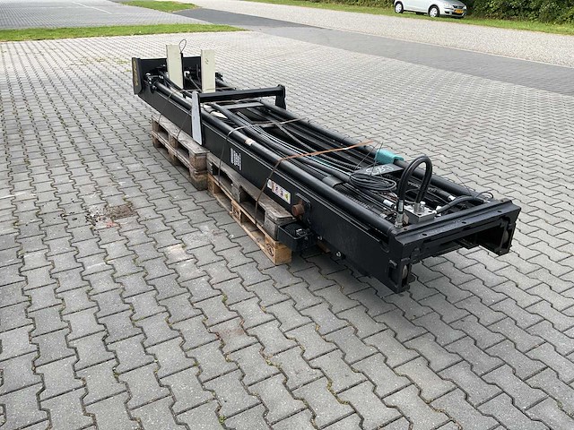 Yale mr16 reach truck 2024 - afbeelding 22 van  38