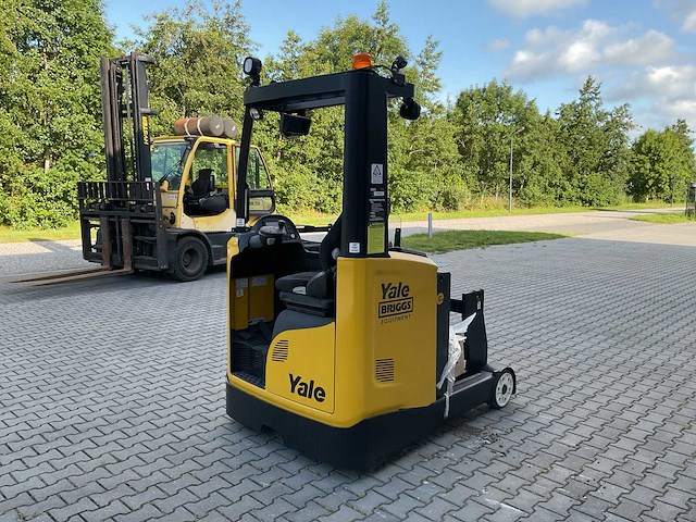 Yale mr16 reach truck 2024 - afbeelding 36 van  38
