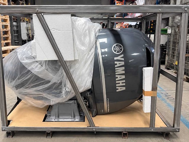 Yamaha - 1x fl300detx (1e motor) buitenboordmotor - afbeelding 1 van  32