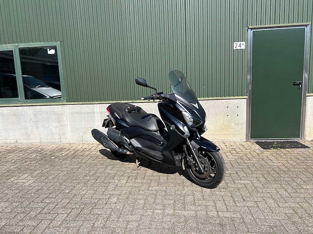 Yamaha - 2016 - x-max - personenauto - afbeelding 9 van  17