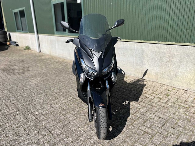 Yamaha - 2016 - x-max - personenauto - afbeelding 12 van  17
