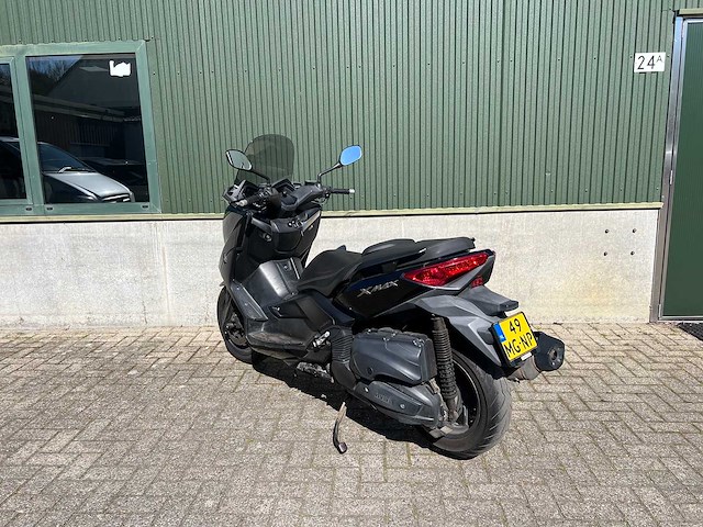 Yamaha - 2016 - x-max - personenauto - afbeelding 16 van  17