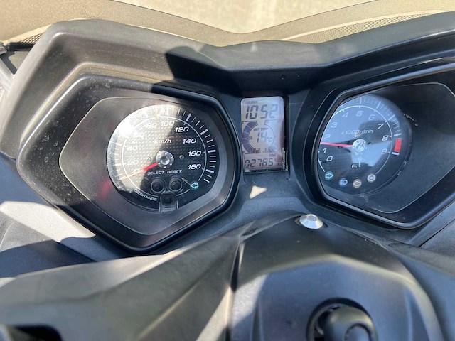 Yamaha - 2016 - x-max - personenauto - afbeelding 4 van  21
