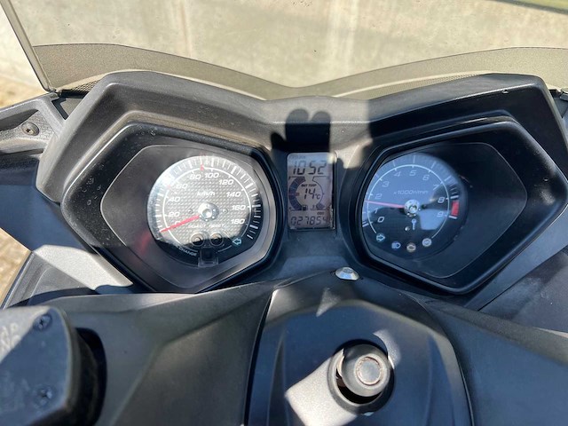 Yamaha - 2016 - x-max - personenauto - afbeelding 5 van  21