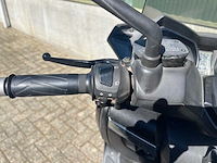 Yamaha - 2016 - x-max - personenauto - afbeelding 9 van  21