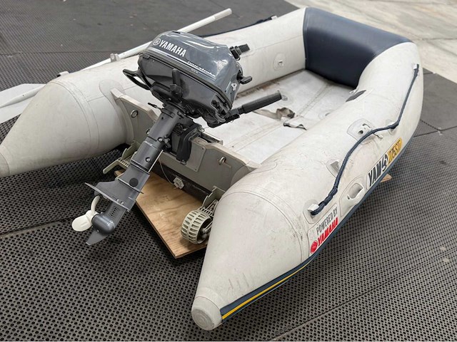 Yamaha - 275 sti - 4 pk - rubberboot - 2018 - afbeelding 11 van  12