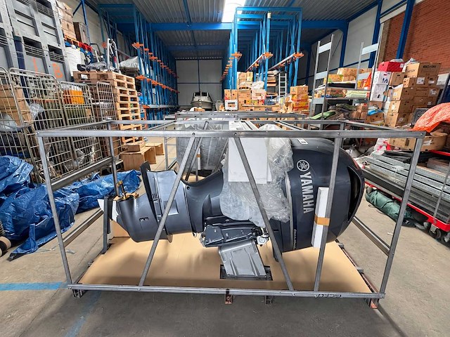 Yamaha - 2x fl300detx / 1x f300detu 3 motoren+besturing - buitenboordmotor - afbeelding 4 van  32