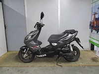 Yamaha - bromscooter - aerox r injectie - scooter