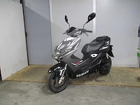 Yamaha - bromscooter - aerox r injectie - scooter - afbeelding 4 van  11