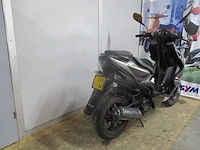 Yamaha - bromscooter - aerox r injectie - scooter - afbeelding 9 van  11