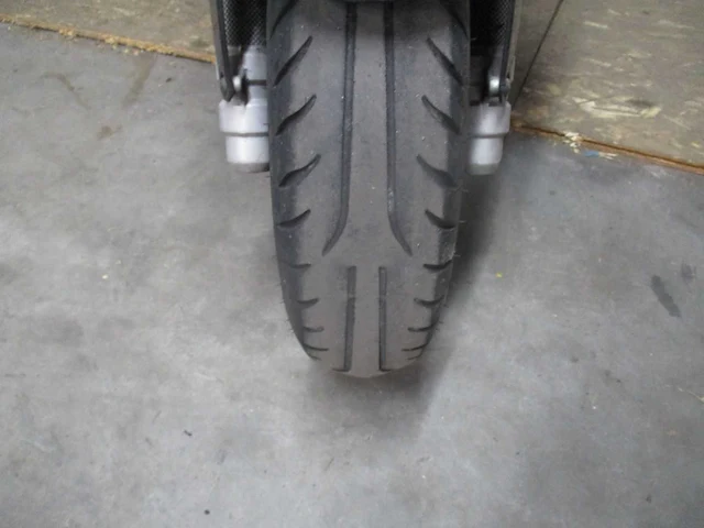 Yamaha - bromscooter - aerox r injectie - scooter - afbeelding 10 van  11