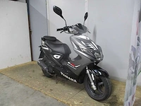 Yamaha - bromscooter - aerox r injectie - scooter - afbeelding 3 van  11