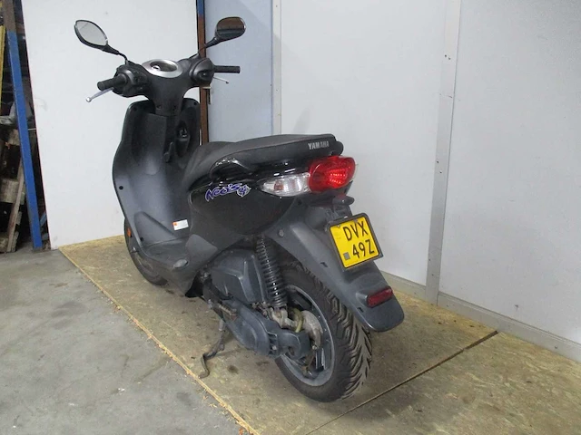 Yamaha - bromscooter - neo's 4 ubs injectie - scooter - afbeelding 2 van  11
