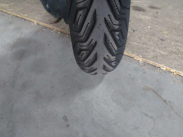 Yamaha - bromscooter - neo's 4 ubs injectie - scooter - afbeelding 11 van  11