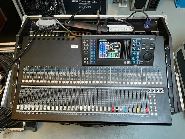 Yamaha - digital mixing console - afbeelding 4 van  8