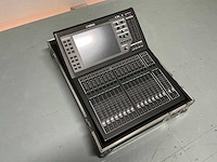 Yamaha - digital mixing console - afbeelding 1 van  10