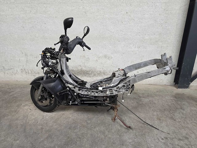Yamaha - majesti - restant - uitsluitend voor onderdelen - afbeelding 1 van  7