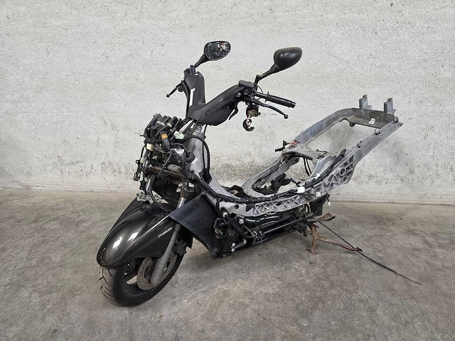Yamaha - majesti - restant - uitsluitend voor onderdelen - afbeelding 4 van  7