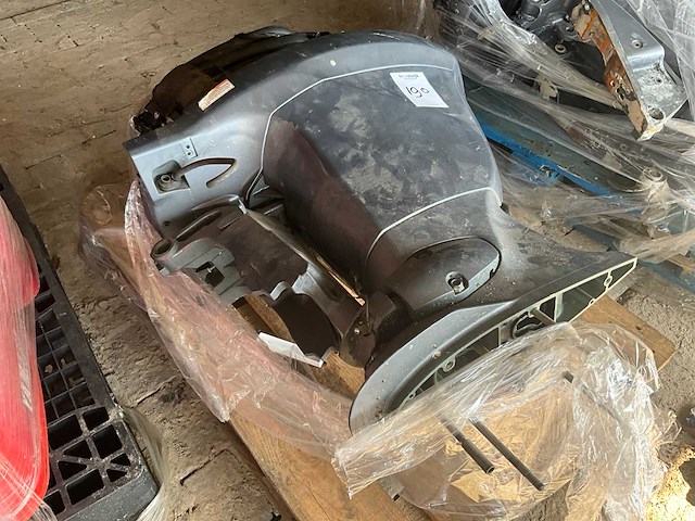 Yamaha - motorblokken - outboard motor - afbeelding 3 van  5