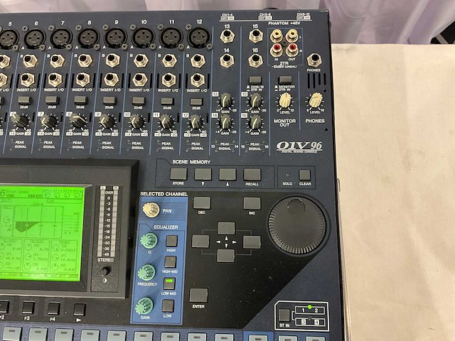 Yamaha - o1v96 - digitale mengtafel - afbeelding 3 van  9