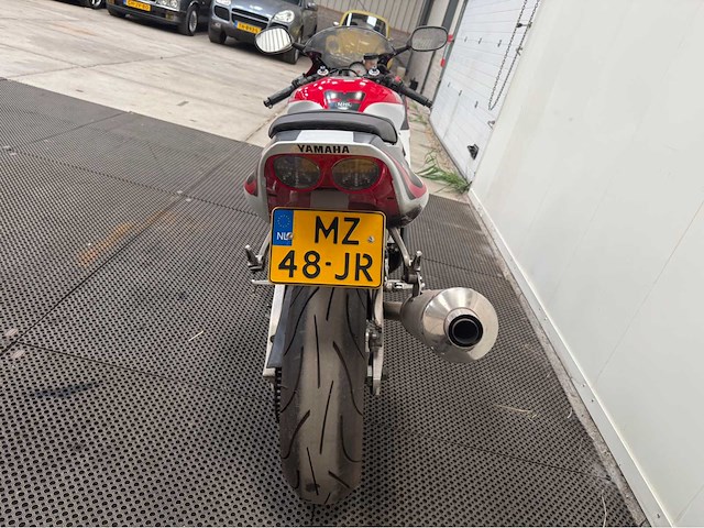 Yamaha - r6 - sport - motorfiets - 1999 - afbeelding 7 van  19