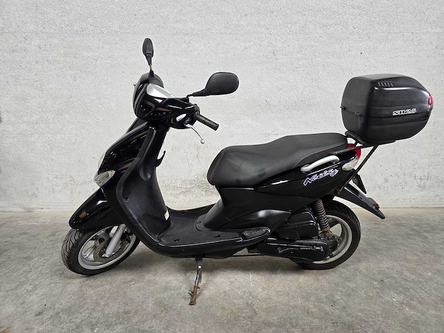 Yamaha - snorscooter - neo's - 4t 25km uitvoering dgr36z - afbeelding 1 van  5