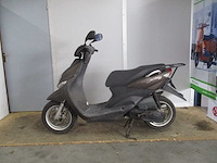 Yamaha - snorscooter - neo's 4 injectie - scooter - afbeelding 1 van  11