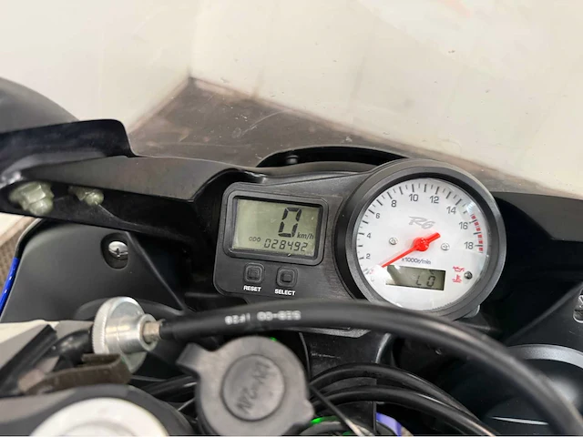 Yamaha - sport - yzf-r6 - motorfiets - 2002 - afbeelding 4 van  14
