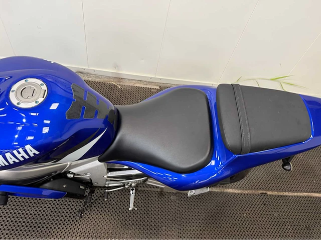 Yamaha - sport - yzf-r6 - motorfiets - 2002 - afbeelding 8 van  14