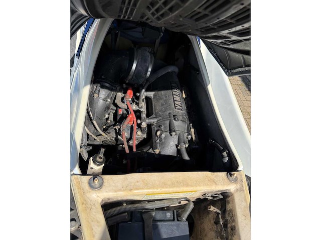 Yamaha - waterscooter - jetski - inclusief aanhanger - 2006 - afbeelding 18 van  21