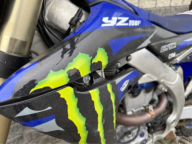 Yamaha - yzf 250 2023 - motorfiets / crossmotor - afbeelding 6 van  19