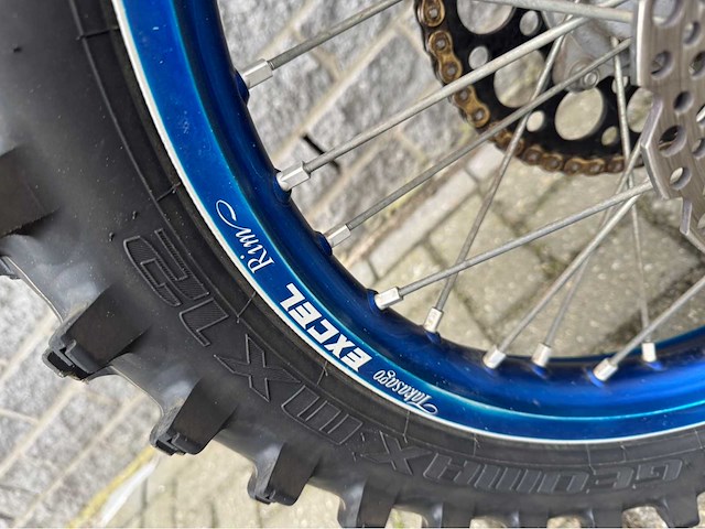 Yamaha - yzf 250 2023 - motorfiets / crossmotor - afbeelding 18 van  19