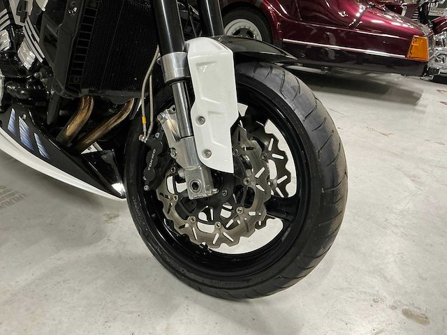Yamaha 2lt vmax 1200 motorfiets - afbeelding 2 van  17