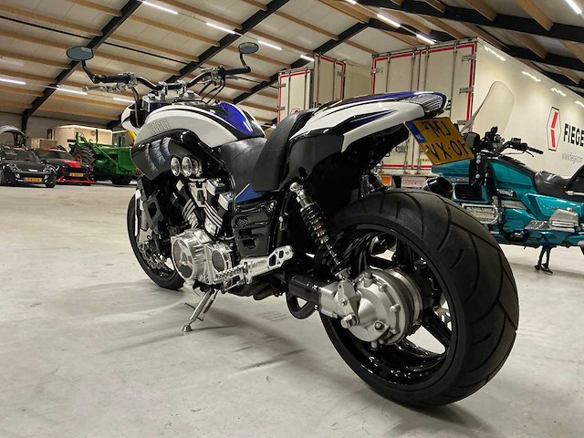 Yamaha 2lt vmax 1200 motorfiets - afbeelding 4 van  17