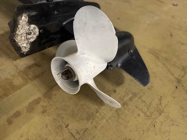 Yamaha 4 stroke - 9.9 pk - buitenboordmotor - afbeelding 5 van  5