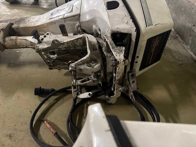 Yamaha 4 stroke - 9.9 pk - buitenboordmotor - afbeelding 5 van  6