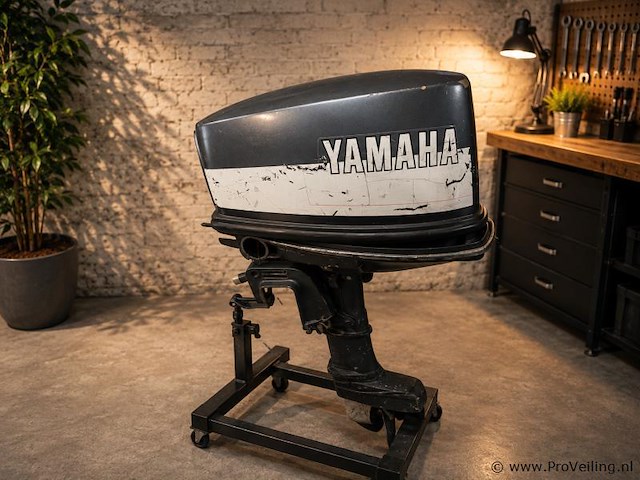 Yamaha 5 pk buitenboordmotor - afbeelding 2 van  4