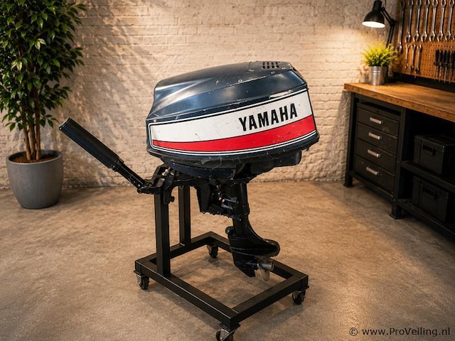Yamaha 5 pk buitenboordmotor - afbeelding 4 van  4