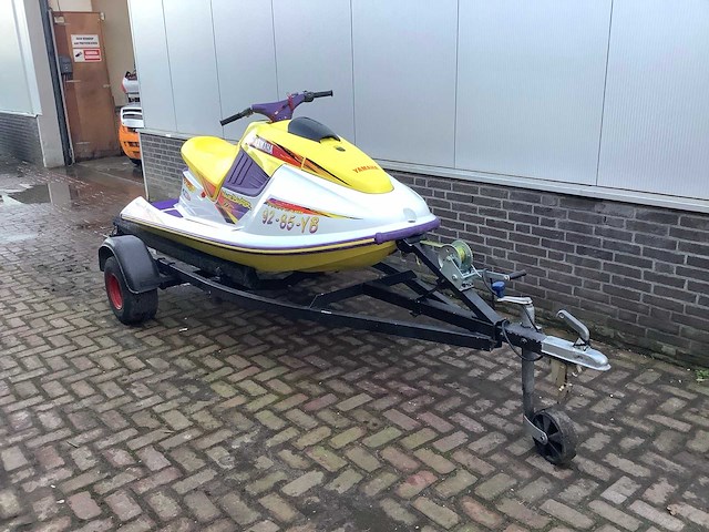 Yamaha 760 twin carb wave blaster2 waterscooter - afbeelding 1 van  10