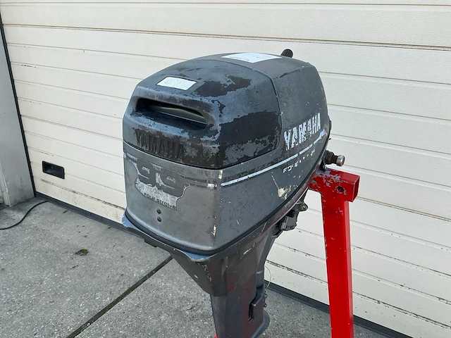 Yamaha 9.9 pk 4 takt buitenboordmotor - afbeelding 4 van  8
