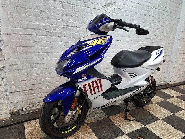 Yamaha aerox 45 km bromscooter 2takt - afbeelding 2 van  7