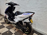 Yamaha aerox 45 km bromscooter 2takt - afbeelding 3 van  7