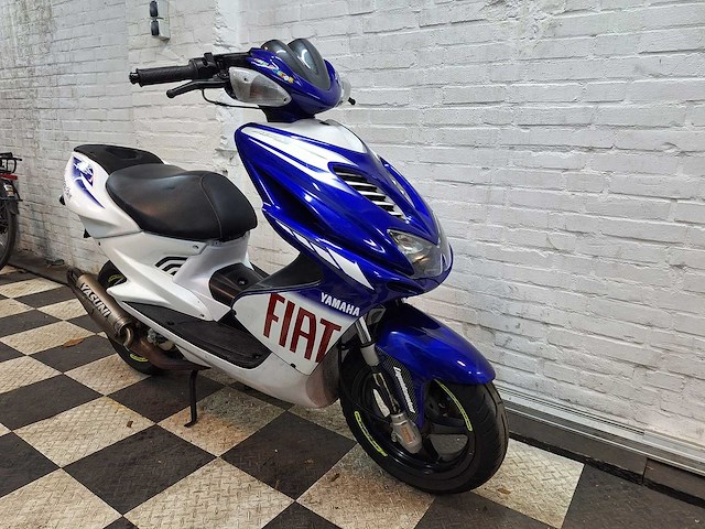 Yamaha aerox 45 km bromscooter 2takt - afbeelding 7 van  7