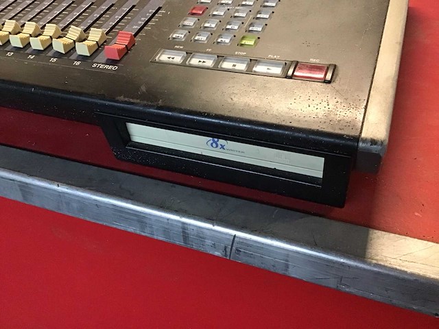 Yamaha aw4416 digitale mengtafel - afbeelding 3 van  5