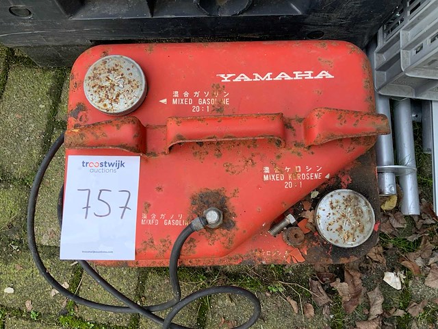 Yamaha benzinetank - afbeelding 2 van  2