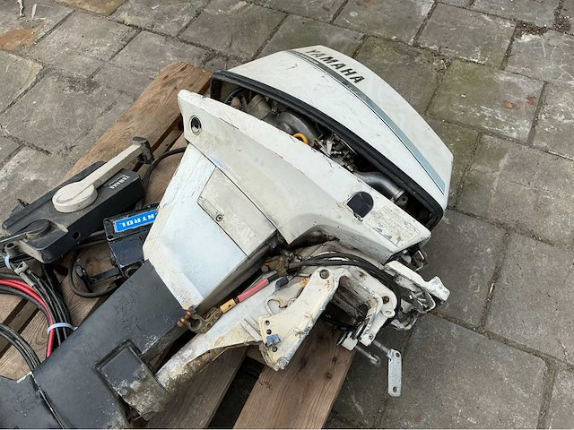 Yamaha buitenboordmotor | 4-takt | 9.9pk - afbeelding 2 van  10