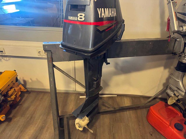 Yamaha buitenboordmotor - afbeelding 1 van  3