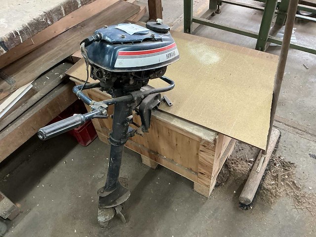 Yamaha buitenboordmotor - afbeelding 1 van  4