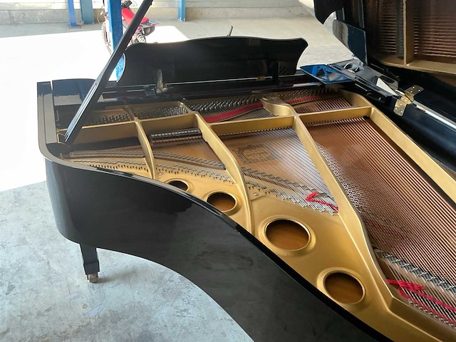 Yamaha c3 vleugel - afbeelding 14 van  19